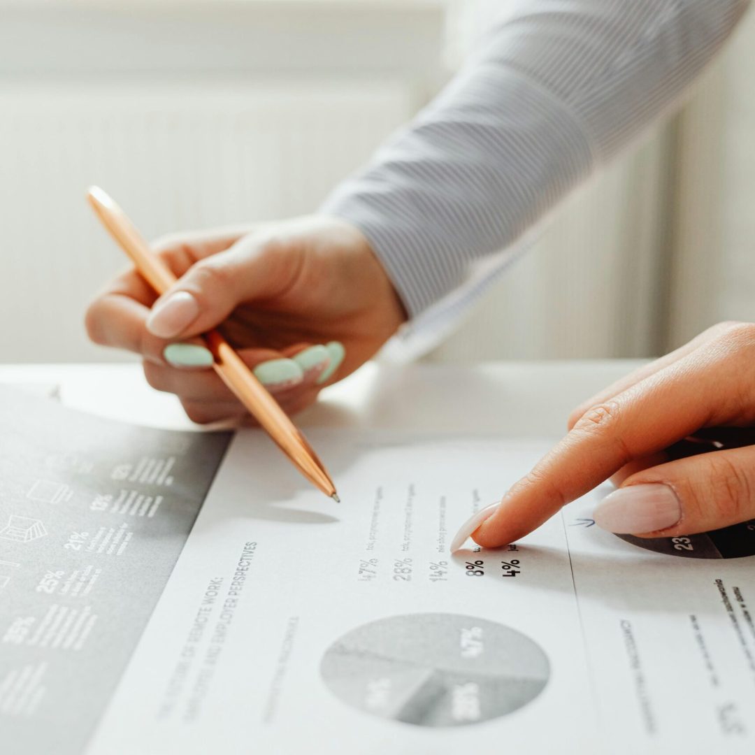 pexels-karola-g-7681084